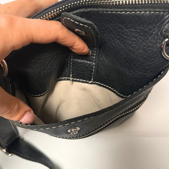 Vintage Roots Venetian Tribe Black Soft Leather Crossbody Purse – Made in Canada - Picture 7 of 9